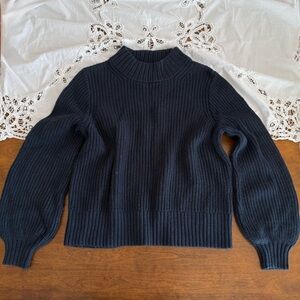 VTG Abercrombie & Fitch Cashmere Blend Navy Blue Sweater